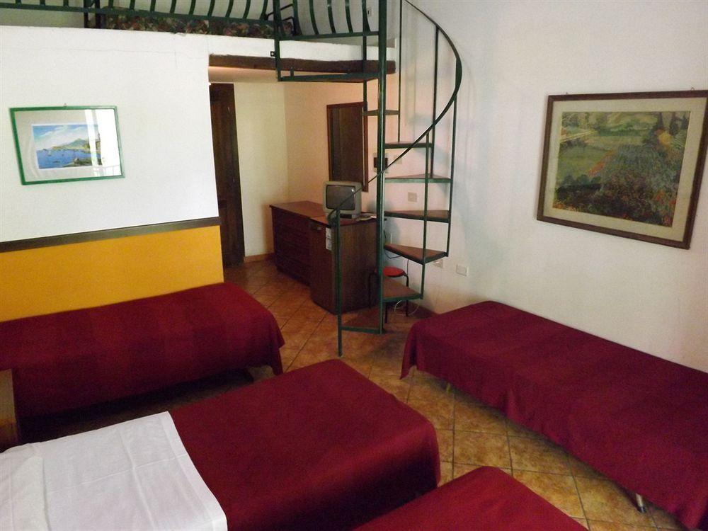 Hotel Antico Residence Roma Monterosi Exterior photo