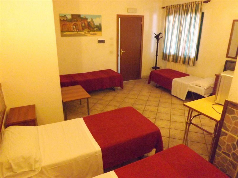 Hotel Antico Residence Roma Monterosi Exterior photo