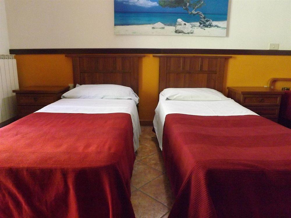 Hotel Antico Residence Roma Monterosi Exterior photo