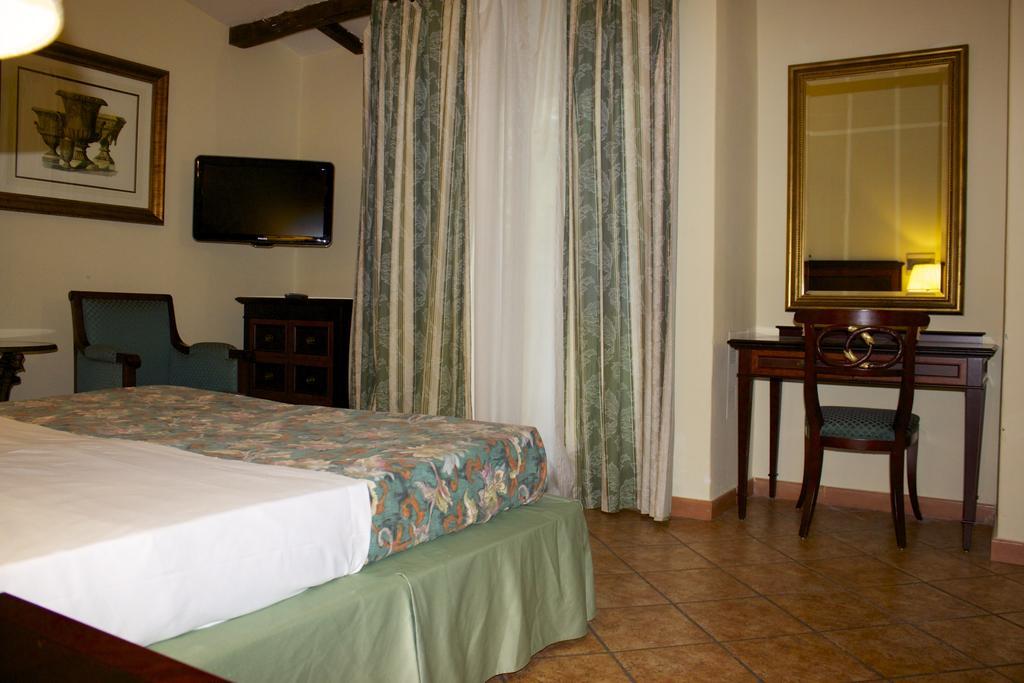 Hotel Antico Residence Roma Monterosi Exterior photo